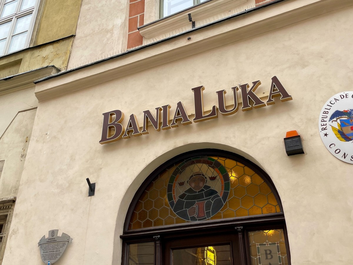 Kraków's Best Places for Cheap Drinks