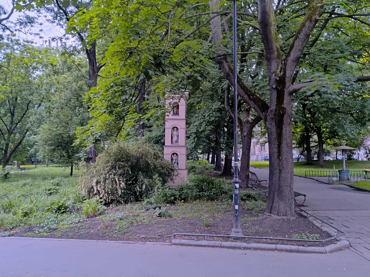 A Walk with Grechuta